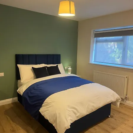 Modern 3 Bed House Appartement Bristol